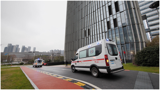 春天會(huì)來，櫻花會(huì)開 | 三輛負(fù)壓式救護(hù)車，第三